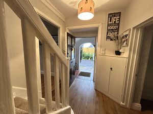 Photo 31- click for photo gallery